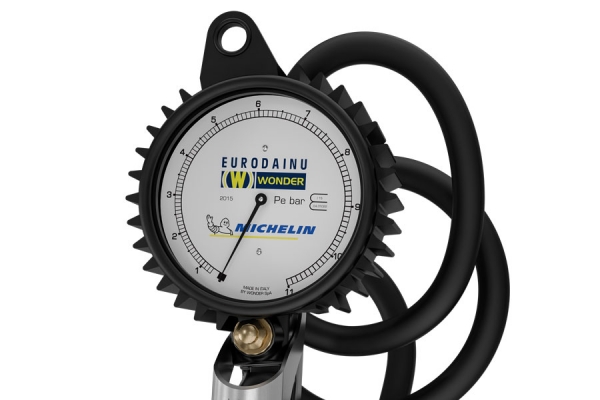 pistole hustící EURODAINU 12b